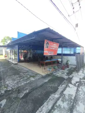 Rumah 2 lantai plus bangunan untuk bisnis, Kuningan Jawa Barat