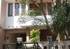 dijual rumah murah cluster Kemang Jakarta selatan