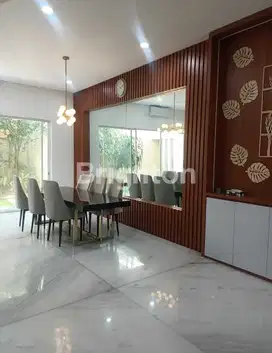 DIJUAL CEPAT CITRALAND 2.5LANTAI FULL FURNISH dkt pakuwon graha famili