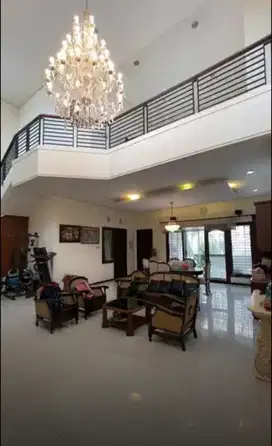 Rumah mewah daerah bunga dewandaru suhat dekat kampus UB Brawijaya