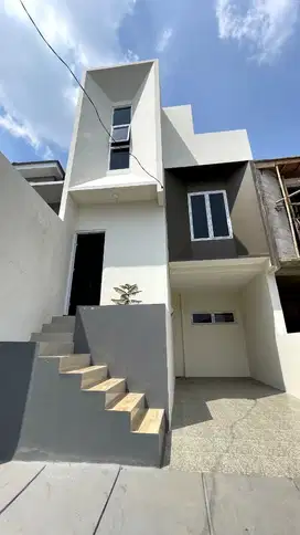 TAMAN MELATI CILANGKAP_RUMAH MEWAH 3 LANTAI ASRI & TAMAN SANGAT LUAS