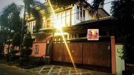 dijual rumah mewah murah cluster Ciputat Tangerang selatan