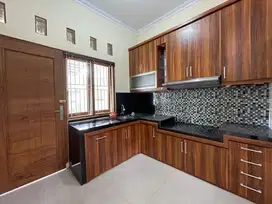 Jual Rumah Plemburan Kaliurang Km 6 Jogja, Akses 6 Meter Siap Huni