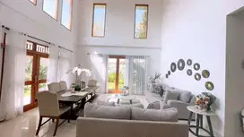 Dijual Cepat Rumah Bersih Bagus Lux Di setiabudi Regency Bandung