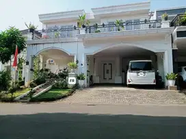 For SaleRumah mewah Include Private Pool