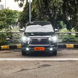 INNOVA VENTURER 2.4 AT DIESEL