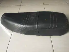 Jok motor Honda grand