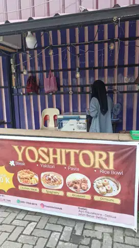 Buka Lowongan cewe untuk Jaga Stand Makanan