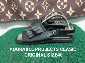 ADORABLE PROJECT SANDALS ORIGKNAL SIZE40/41kondisi jos91% asli bkn kw
