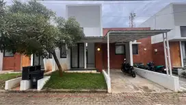 Dikontrakan 1 unit Rumah di Alunara Residence