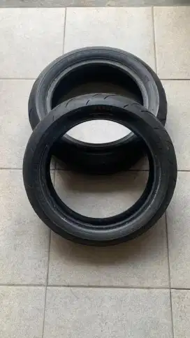 Dijual ban motor tubbles uk R.13 Maxxis