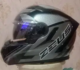 HELM FULL FACE ZEUS ORIGINAL 95% mulus Bonus Glossy Helmet care