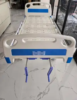 Hospital Bed Baru