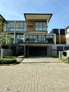 Rumah Mewah Limited dgn Lift 3lt di Lyndon Navapark BSD City