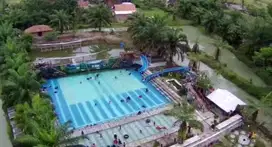 Di jual kolam renang + kolam  pemancingan harga 3 M luas tanah 1,8ha