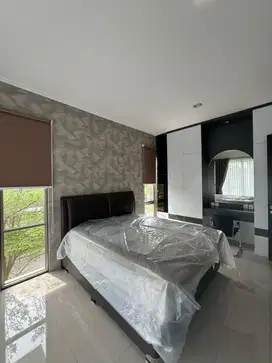 DISEWAKAN Rumah HOEK FULL FURNISH PIK2 uk 11x12.5 hrg 100jt/thn NETT