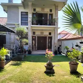 Rumah Model Villa 3 Bedroom Di Tukad Badung Renon Denpasar