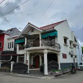 Di jual rumah mewah 2 lantai di Bogor utara kota