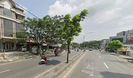 Tanah dan Bangunan Pinggir Jalan Raya Juanda Ciputat
