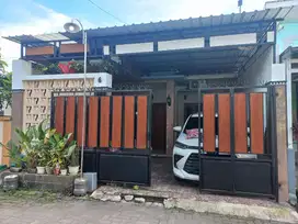 DIJUAL RUMAH SIAP HUNI DI JUAL DEKAT GOR JOMBOR SUKOHARJO KOTA