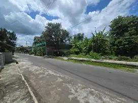 Tanah murah siap bangun dekat jalan lawu dan alun alun karanganyar