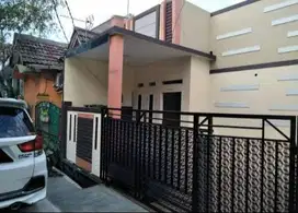 JUAL RUMAH PONDOK UNGU PERMAI LOKASI SETRATEGIS DI BEKASI (KNT)