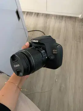 KAMERA CANON 1200D + KIT