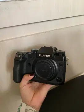 KAMERA FUJIFILM X-H1 BODY ONLY KODE ICM 0568