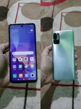 Redmi note 10 5G ram 8+5/128 nominus hp sama kabel aja 
Jual 1,3