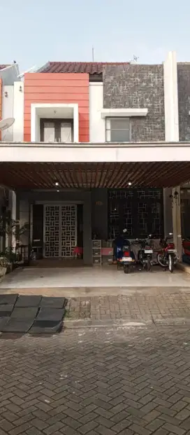 Jual Rumah di Raffles Hills Cibubur