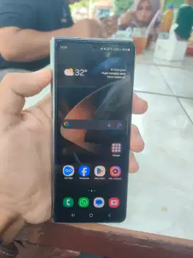 Samsung Z Fold 4 12/512