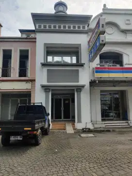 Disewakan/dikontrakan Ruko Pertahun