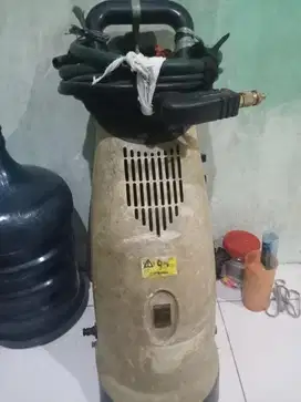 Steam AC, Bor, dan Etalase Kecil