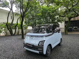 KM 3.000 Wuling Air EV Long Range AT Matic 2023 Biru ASTINA MOBIL