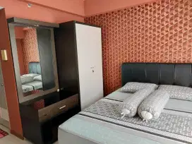 Apartemen Metropolis Mewah full perabot siap huni, view kolam renang