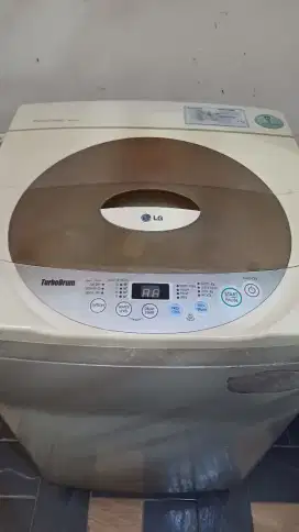 Mesin cuci LG automatic.