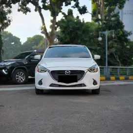 MAZDA 2 GT 2017 AT SIAP PAKAI DAN TERAWAT KM ASLI BERGARANSI