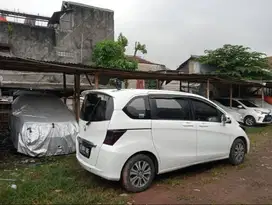 Tanah Padat Siap Bangun di Sayap Gatot Subroto