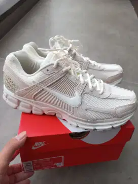 Nike Zoom Vomero 5 Original