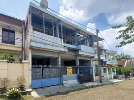 Dijual Rumah 2 Lantai di Villa Bogor Indah – 5KT, Dekat Tol & Stasiun