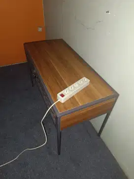 Murmer meja komputer laptop ato TV