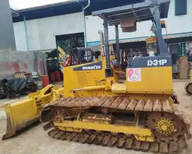 Dijual Bulldozer Komatsu model D31P-20E