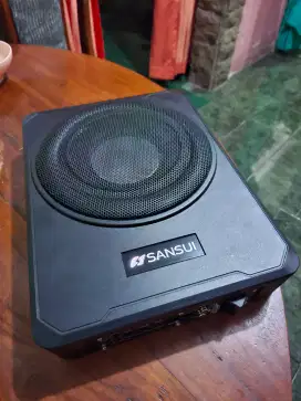 Subwoofer kolong sansui