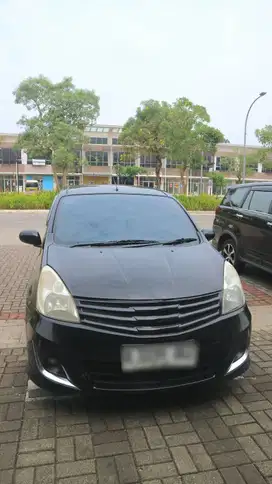 JUAL CEPAT GRAND LIVINA XV AUTOMATIC HITAM 2023 KONDISI TERAWAT SEKALI