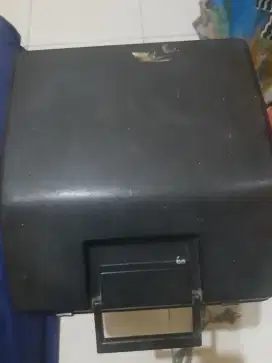 Untuk yg  maungoleksi Di mahar aja mesin tik merk Amida