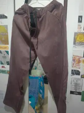 Celana Corduroy