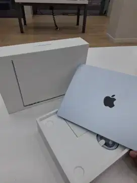MACBOOK AIR M4 BISA CASH KREDIT TANPA KARTU KREDIT