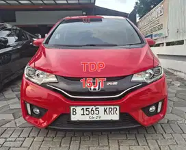 Honda Jazz RS Matic Tahun 2015 Kondisi Mulus Terawat Istimewa