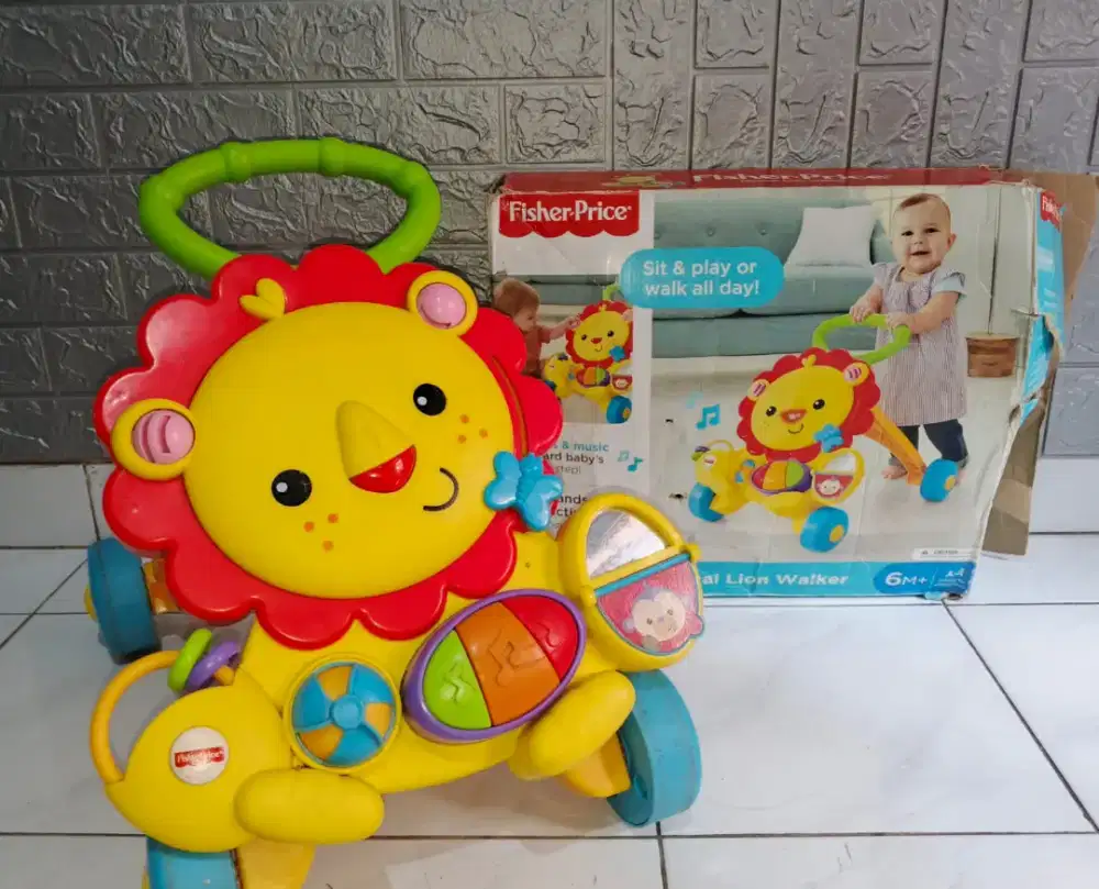 Baby Walker Fisher Price