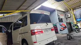 Daihatsu Luxio 2011 Bensin